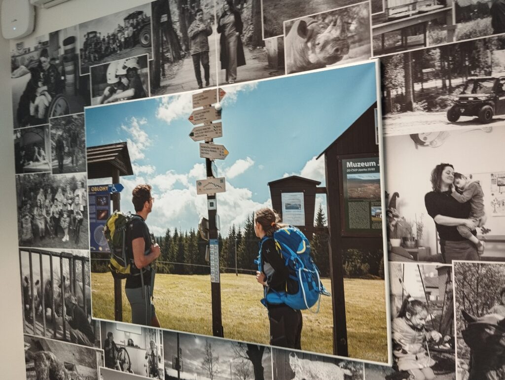 Lepení fototapety pro fotografa Milana Roubala
